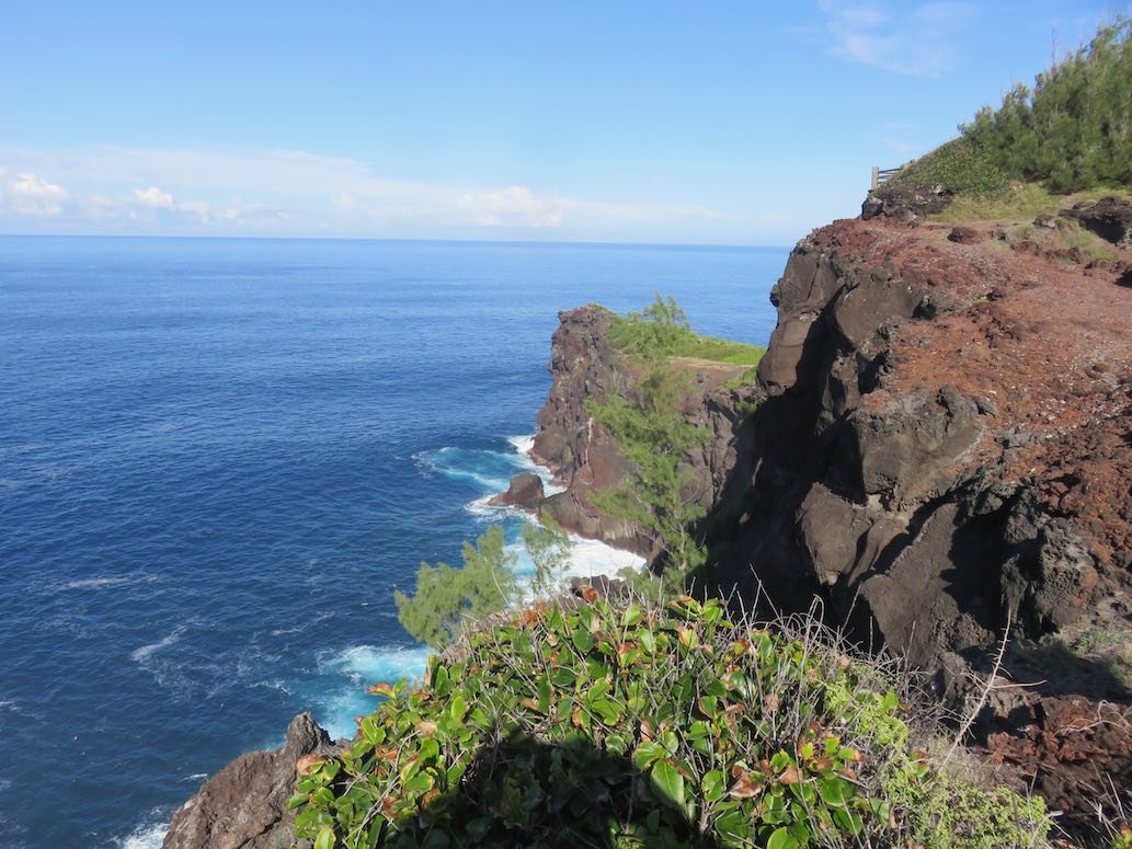 8. Falaises de Piton Grande Anse au pied du belvédère